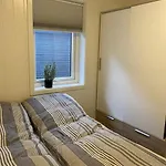 Helt Ny Rorbu Pa Slyngstad I Kommune 度假居