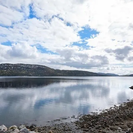 Helt Ny Rorbu Pa Slyngstad I Kommune Semesterbostad